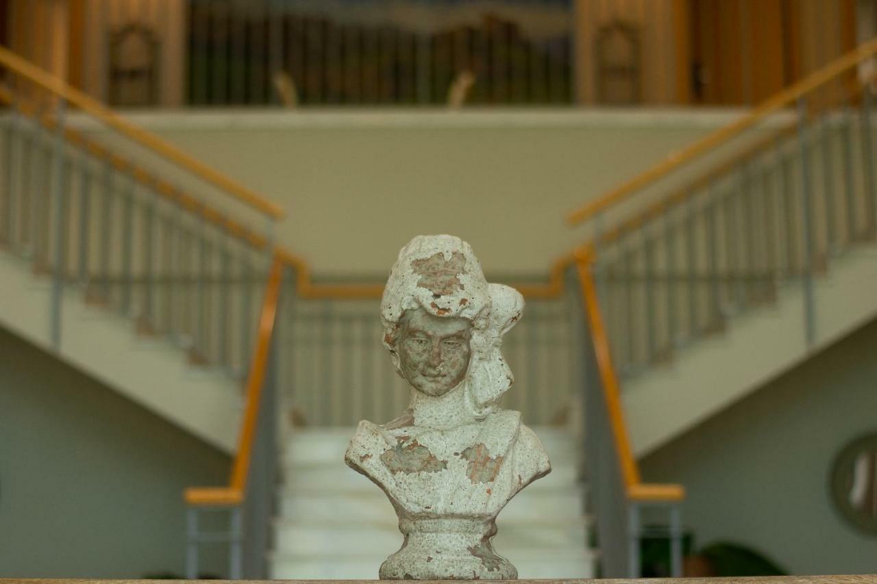 Hotel Villa Marcilla 3*